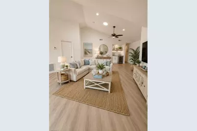 764 Saint Andrews Blvd, Naples, FL 34113 - Photo 7
