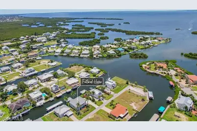 24221 W Captain Kidd Blvd, Punta Gorda, FL 33955 - Photo 47