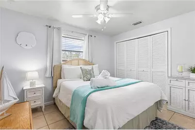 2191 Thomasson Dr, Naples, FL 34112 - Photo 11