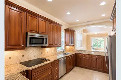 2915 Coco Lakes Dr, Naples, FL 34105 - Photo 19