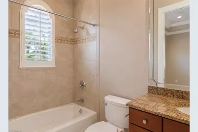2915 Coco Lakes Dr, Naples, FL 34105 - Photo 33
