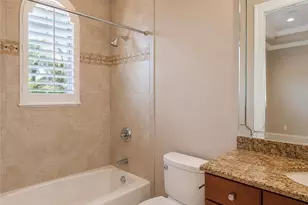 2915 Coco Lakes Dr, Naples, FL 34105 - Photo 33