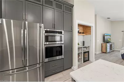 9629 Gladiolus Preserve Cir, Fort Myers, FL 33908 - Photo 9