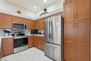 917 SW 47th Terrace, Cape Coral, FL 33914 - Photo 11