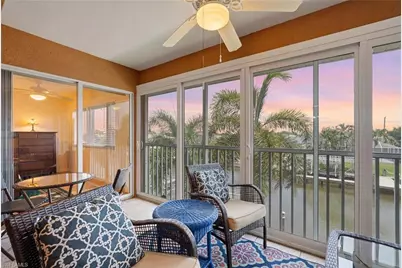917 SW 47th Ter #201, Cape Coral, FL 33914 - Photo 5