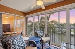 917 SW 47th Terrace, Cape Coral, FL 33914 - Photo 5