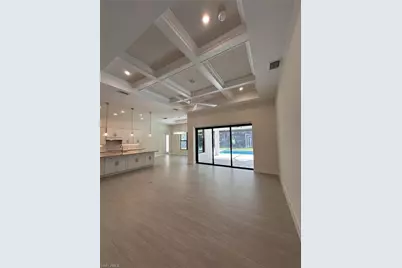 382 39th Ave NE, Naples, FL 34120 - Photo 5