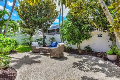 2124 Paget Cir #1, Naples, FL 34112 - Photo 21