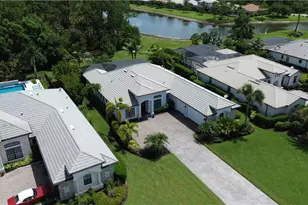 2287 Somerset Pl, Naples, FL 34120 - Photo 45