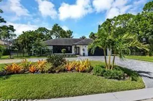 1902 Princess Ct, Naples, FL 34110 - Photo 1