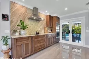 1902 Princess Ct, Naples, FL 34110 - Photo 5