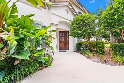 142 Colonade Cir #701, Naples, FL 34103 - Photo 3