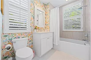 142 Colonade Cir, Naples, FL 34103 - Photo 25