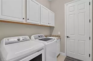 12695 Kinross Ln, Naples, FL 34120 - Photo 21