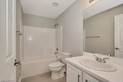 508 Cottonwood Ave S, Lehigh Acres, FL 33974 - Photo 5