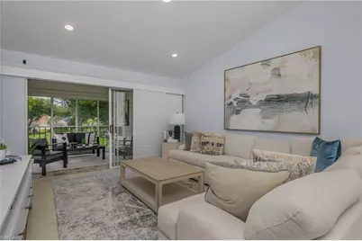 7725 Jewel Ln #201, Naples, FL 34109 - Photo 11