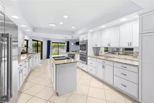 433 Golfview Dr, Naples, FL 34110 - Photo 35