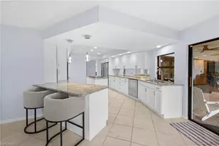 433 Golfview Dr, Naples, FL 34110 - Photo 39