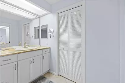 433 Golfview, Naples, FL 34110 - Photo 17