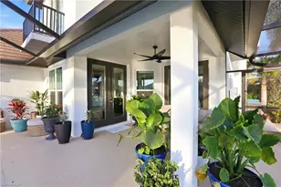 1045 Cottonwood Ct, Marco Island, FL 34145 - Photo 5