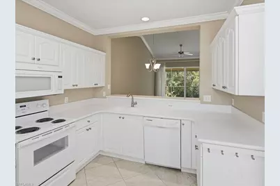 600 Luisa Ct #4, Naples, FL 34104 - Photo 7