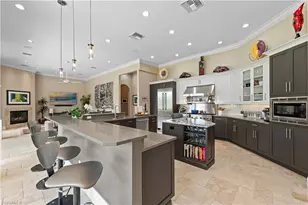 11617 Useppa Ct, Naples, FL 34110 - Photo 9