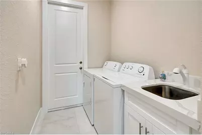 2514 SW Embers Ter, Cape Coral, FL 33991 - Photo 23