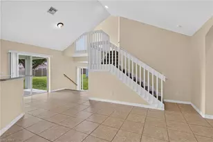 523 SE 25th Ln, Cape Coral, FL 33904 - Photo 5