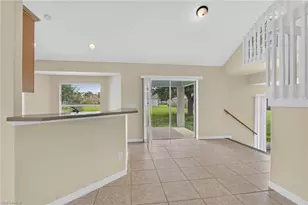523 SE 25th Ln, Cape Coral, FL 33904 - Photo 11