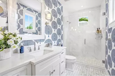 1011 6th St S, Naples, FL 34102 - Photo 21