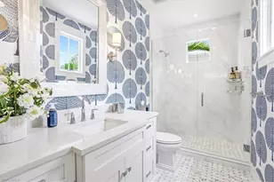1011 6th St S, Naples, FL 34102 - Photo 21