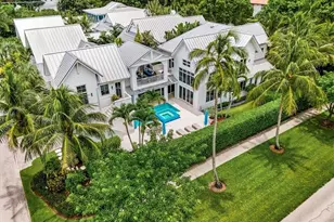 1011 6th St S, Naples, FL 34102 - Photo 1