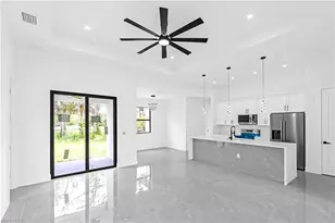 716 Connecticut Ln, Lehigh Acres, FL 33936 - Photo 3