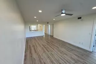 1344 Derbyshire Ct, Naples, FL 34116 - Photo 5
