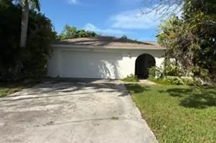 224 Pine Valley Cir, Naples, FL 34113 - Photo 1
