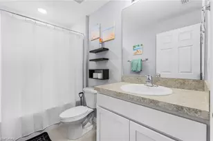 1819 NE 6th Ave, Cape Coral, FL 33909 - Photo 7