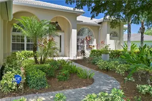 14111 Creek Ct, Fort Myers, FL 33908 - Photo 5