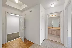 900 Arbor Lake Dr, Naples, FL 34110 - Photo 15