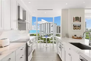 4255 Gulf Shore Blvd N, Naples, FL 34103 - Photo 11