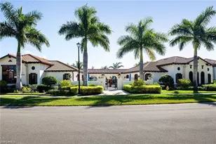 15122 Palmer Lake Cir, Naples, FL 34109 - Photo 25