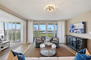 5501 Heron Point Dr, Naples, FL 34108 - Photo 9