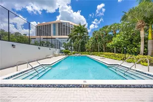 5501 Heron Point Dr, Naples, FL 34108 - Photo 31