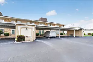 4025 SE 19th Pl, Cape Coral, FL 33904 - Photo 45
