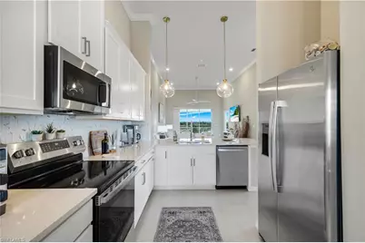 11811 Venetian Lagoon Dr #204, Fort Myers, FL 33913 - Photo 17