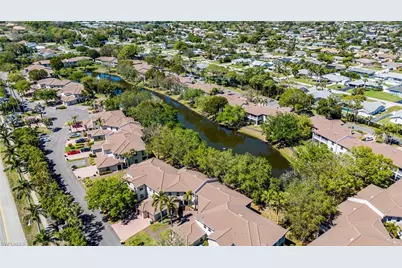 300 Diamond Cir #308, Naples, FL 34110 - Photo 27