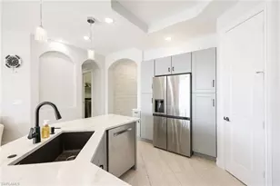1419 Serrano Cir, Naples, FL 34105 - Photo 9