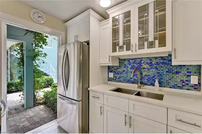631 12th Ave S #631, Naples, FL 34102 - Photo 9