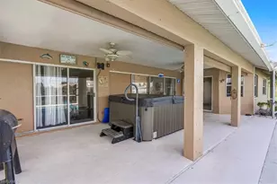 1702 SE 11th Ave, Cape Coral, FL 33990 - Photo 17