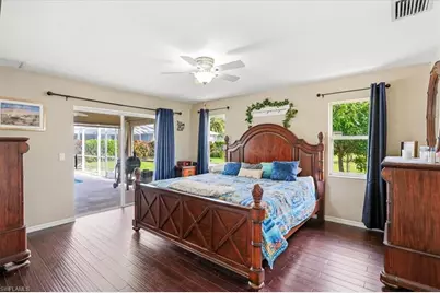 1702 SE 11th Ave, Cape Coral, FL 33990 - Photo 23