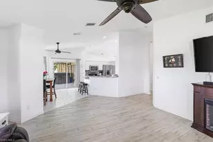 1702 SE 11th Ave, Cape Coral, FL 33990 - Photo 15